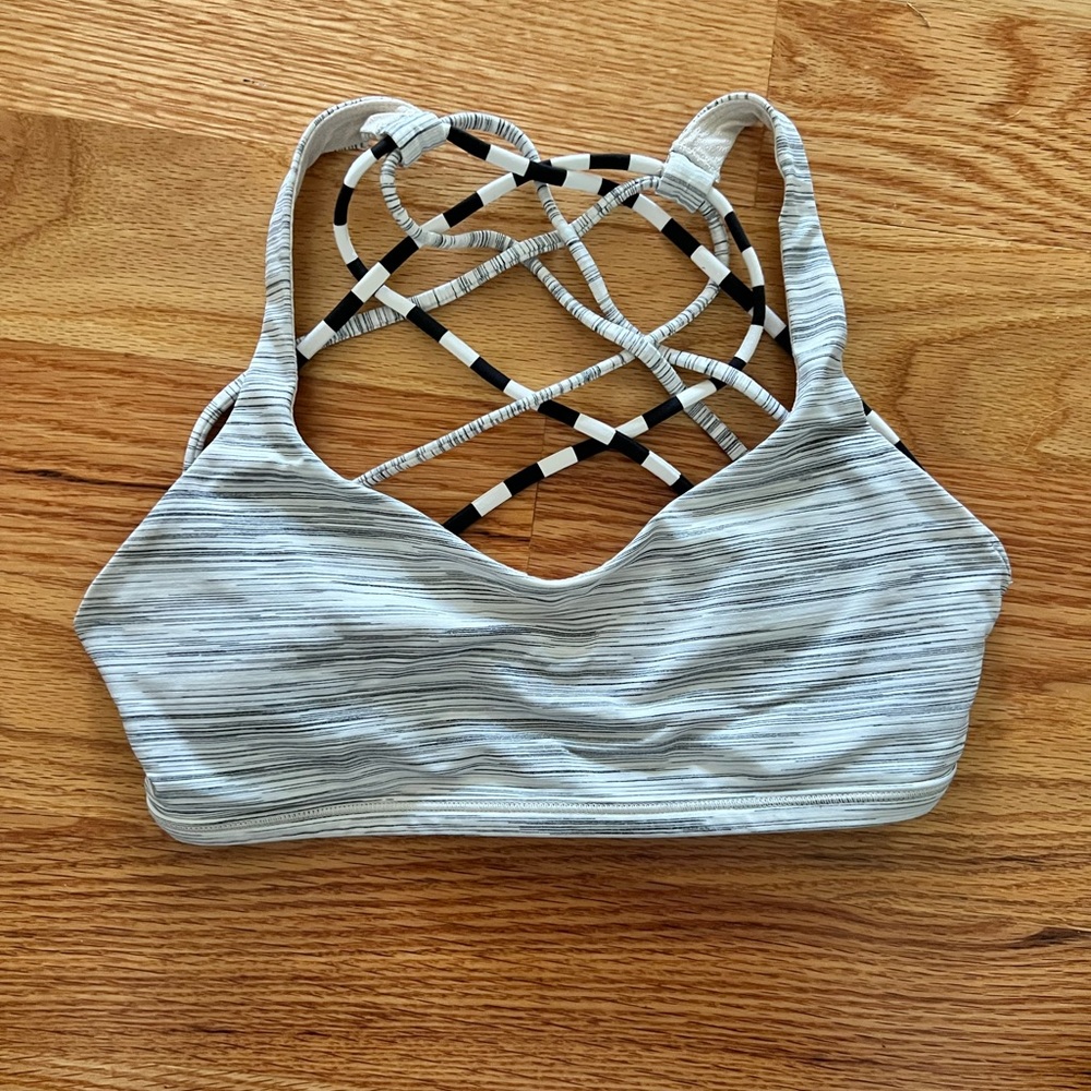 Lululemon size 4.